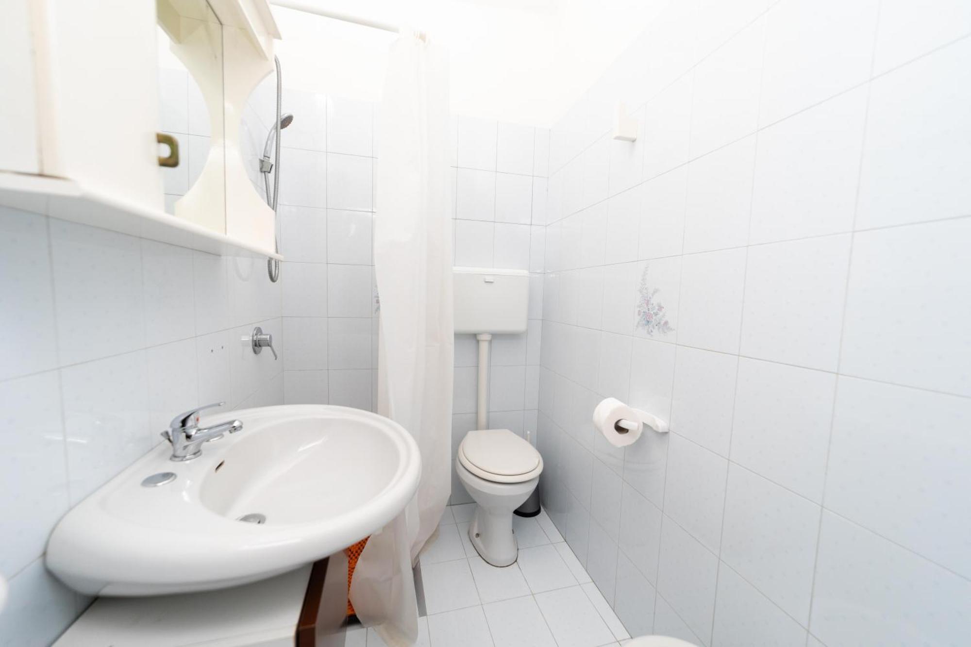 Alloggio Incantevole Specchia Al Centro Ngoại thất bức ảnh